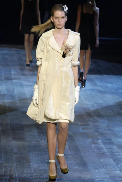 Look 46